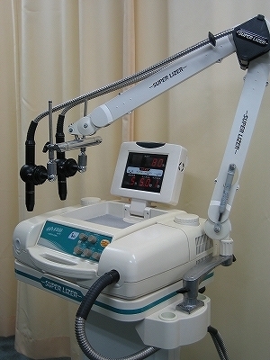 腰痛・肩こりなどを緩和するレーザー治療器を実装